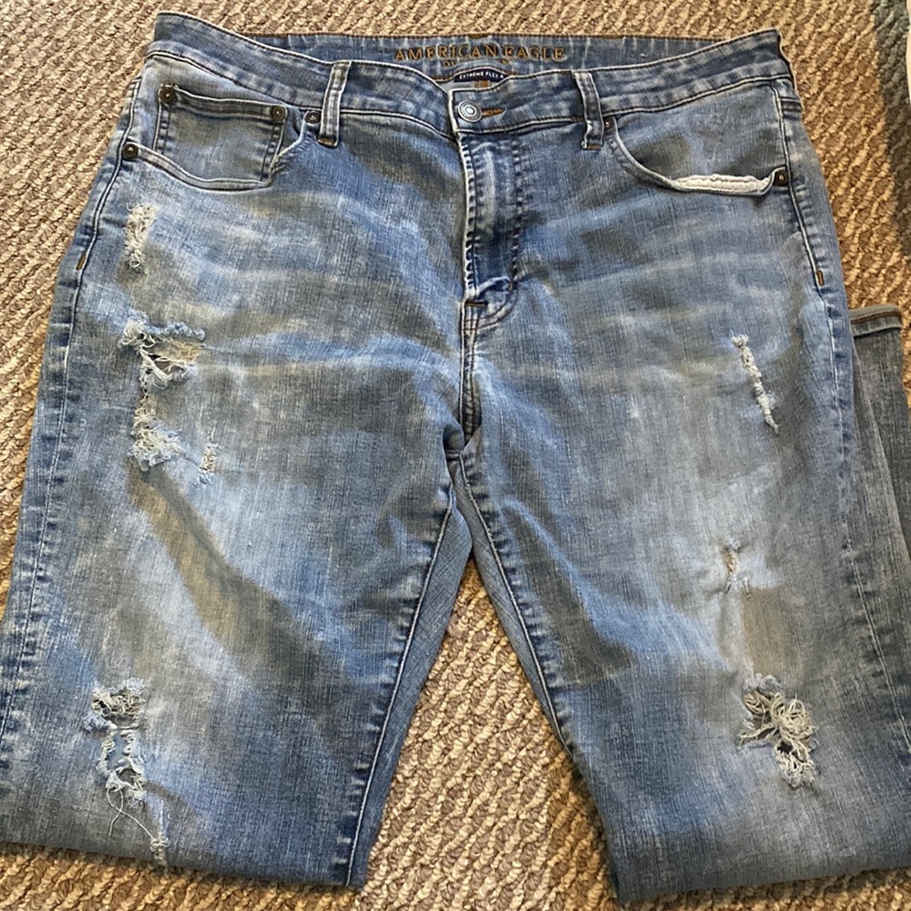 american eagle ripped jeans